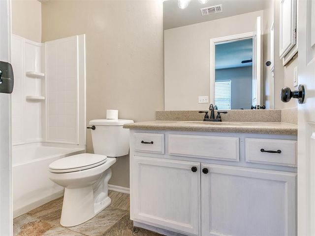 2713 NW 189th Street, Edmond, OK 73012