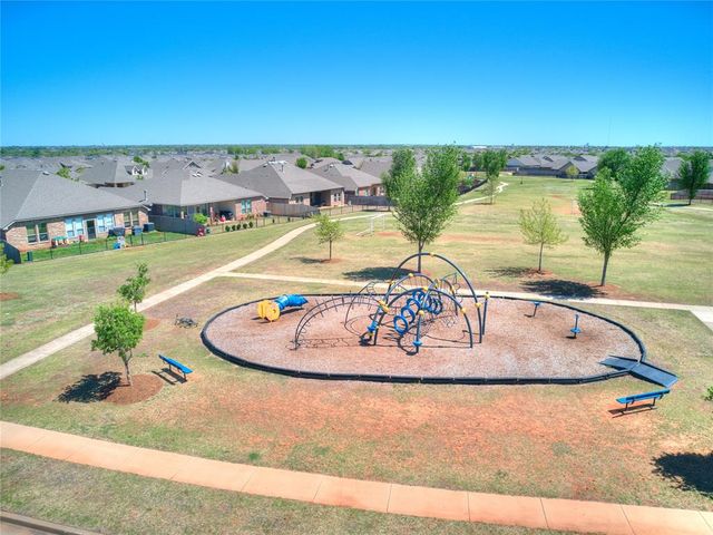 2713 NW 189th Street, Edmond, OK 73012