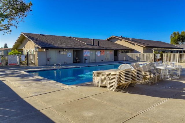1220 Tasman Drive 406, Sunnyvale, CA 94089
