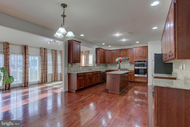 43185 TANDRIDGE WAY, Ashburn, VA 20148