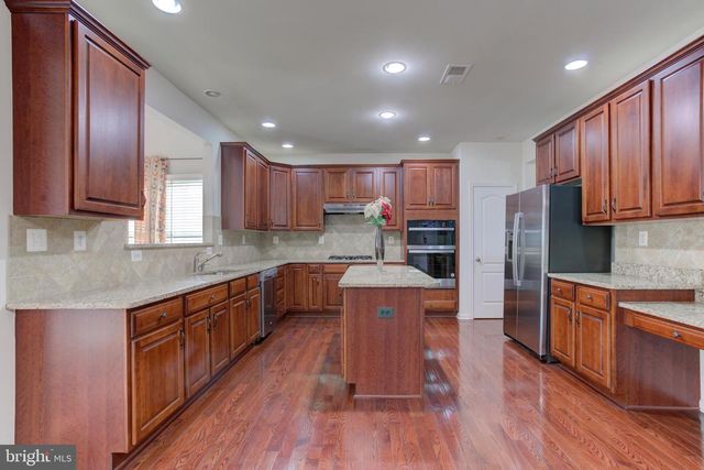43185 TANDRIDGE WAY, Ashburn, VA 20148