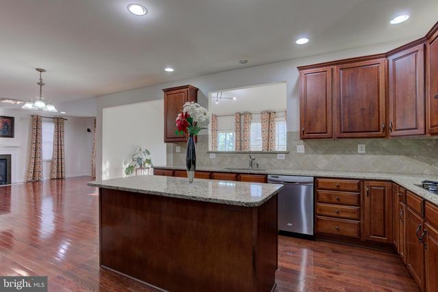 43185 TANDRIDGE WAY, Ashburn, VA 20148
