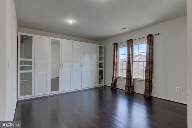 43185 TANDRIDGE WAY, Ashburn, VA 20148