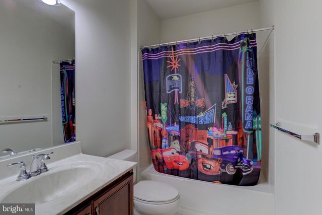 43185 TANDRIDGE WAY, Ashburn, VA 20148