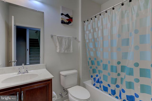43185 TANDRIDGE WAY, Ashburn, VA 20148