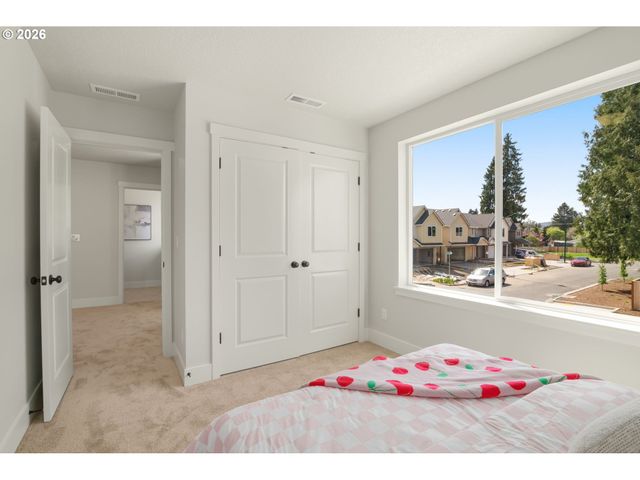 2537 Bourbon St, Forest Grove, OR 97116