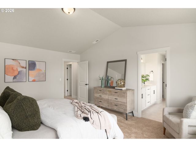 2537 Bourbon St, Forest Grove, OR 97116