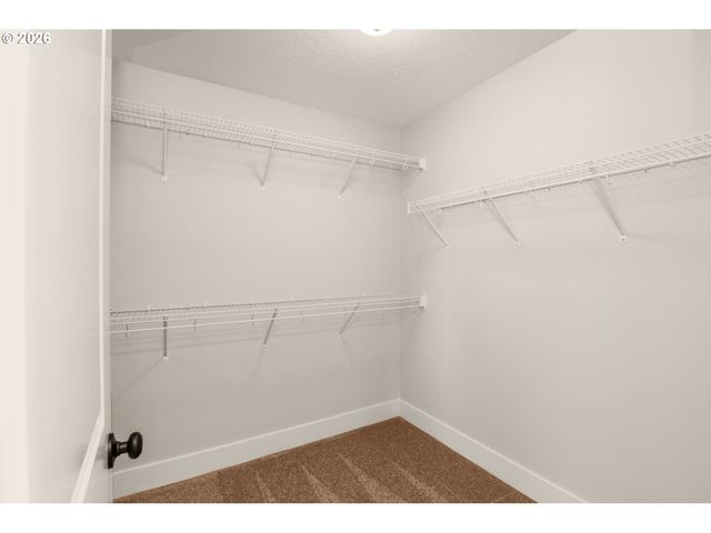 2537 Bourbon St, Forest Grove, OR 97116