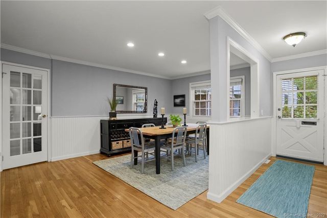 245 Unquowa Road APT 129, Fairfield, CT 06824