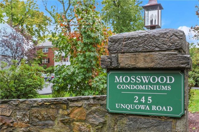 245 Unquowa Road APT 129, Fairfield, CT 06824