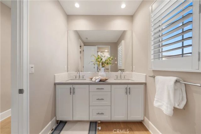 126 Bellini, Irvine, CA 92602
