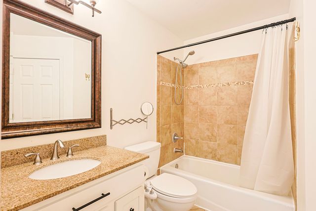 2425 Daybreak Court 0, Elgin, IL 60123
