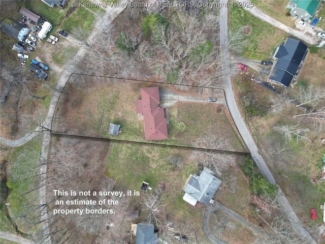 208 Woodland Drive, Nitro, WV 25143