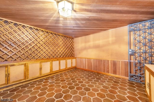 112 Heller Way, Montclair Twp., NJ 07043