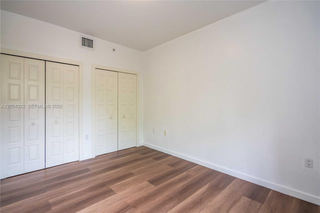 300 Majorca Ave 202, Coral Gables, FL 33134