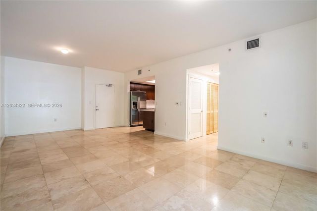 300 Majorca Ave 202, Coral Gables, FL 33134