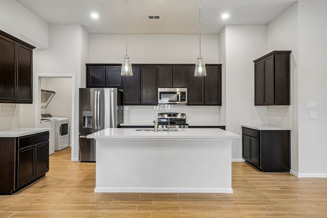 3205 Royal Forest Drive, Denton, TX 76208