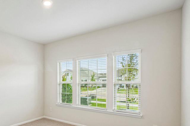 3205 Royal Forest Drive, Denton, TX 76208