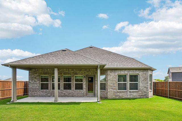 3205 Royal Forest Drive, Denton, TX 76208