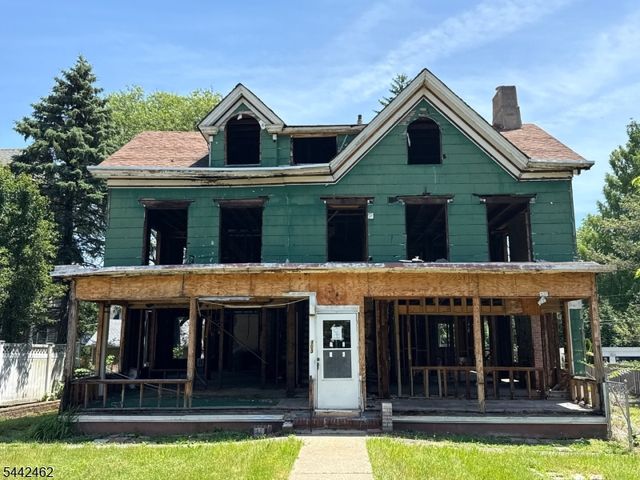103 Orange Rd, Montclair Twp., NJ 07042