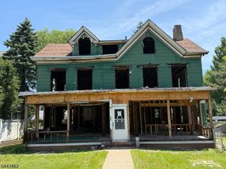 103 Orange Rd, Montclair Twp., NJ 07042