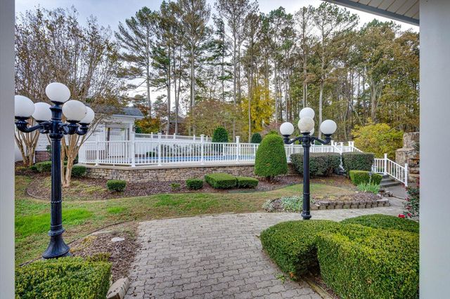 105 County Road 206, Bridgeport, AL 35740