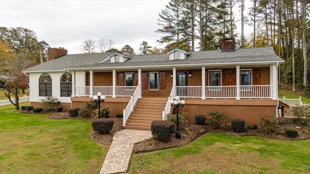 105 County Road 206, Bridgeport, AL 35740