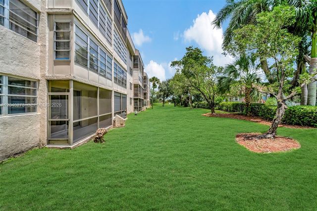 2571 Aragon Boulevard 220, Sunrise, FL 33322