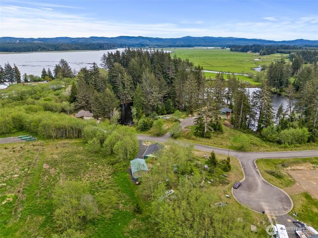 23 Sunrise Lane, South Bend, WA 98586