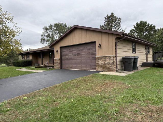 W324S4055 Bartell COURT, Waukesha, WI 53189