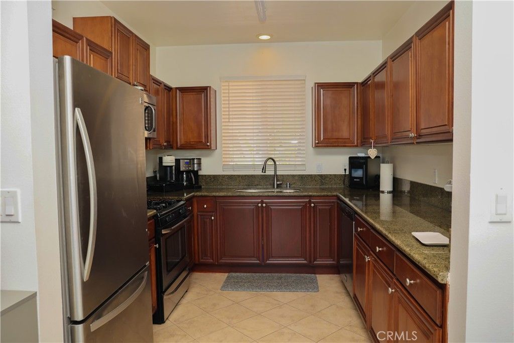13951 Sherman Way 301, Van Nuys, CA 91405 — photo 4