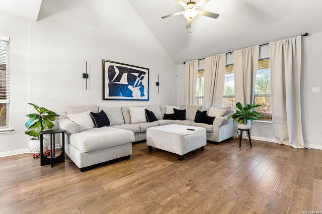 12039 Casparis, San Antonio, TX 78254