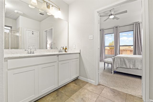 12039 Casparis, San Antonio, TX 78254