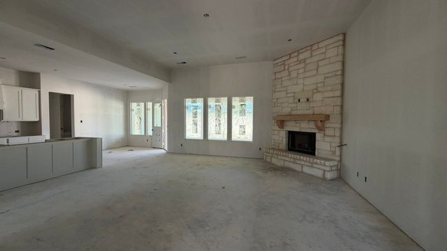 1000 Perrin Lane, Van Alstyne, TX 75495