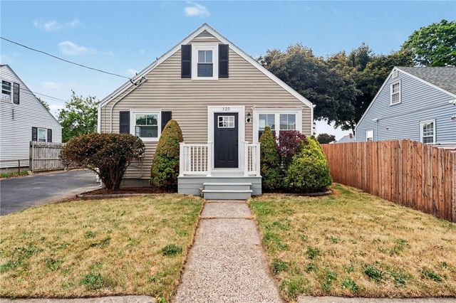 125 Olympia Avenue, Pawtucket, RI 02861