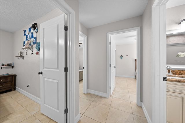 3575 KAISER AVENUE, St Cloud, FL 34772