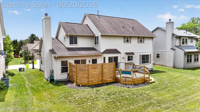 47185 Scarlet Drive S, Novi, MI 48374