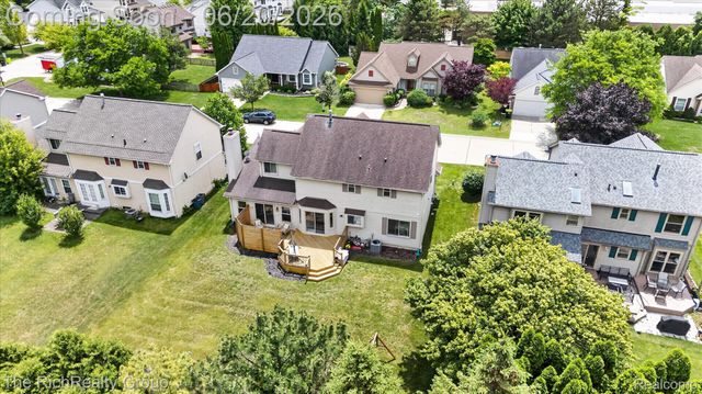 47185 Scarlet Drive S, Novi, MI 48374