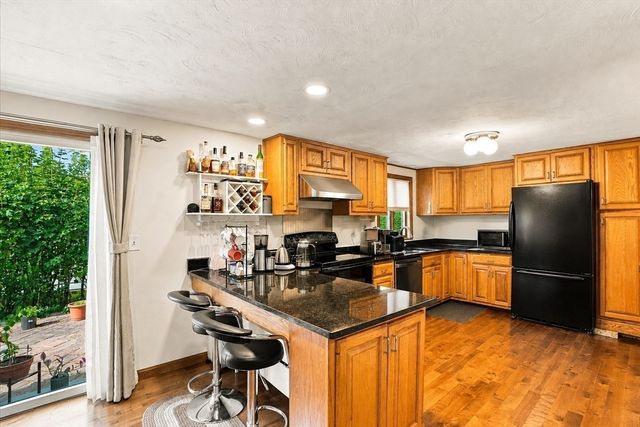 69 Maynard St, Newton, MA 02465