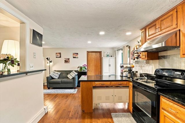 69 Maynard St, Newton, MA 02465