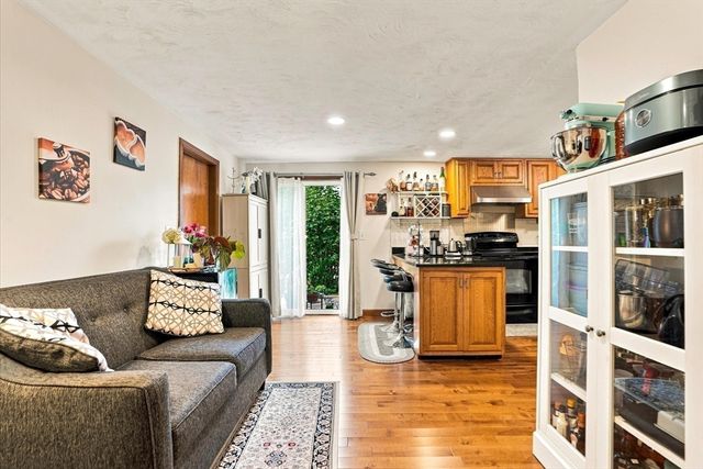 69 Maynard St, Newton, MA 02465