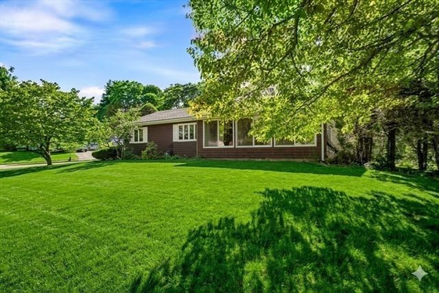 69 Maynard St, Newton, MA 02465