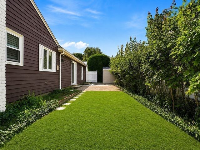69 Maynard St, Newton, MA 02465