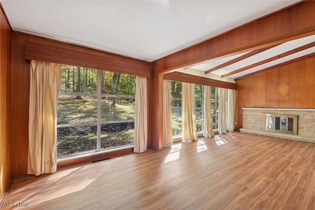 4601 W Ridgewood Drive, Parma, OH 44134