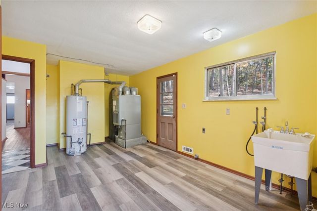 4601 W Ridgewood Drive, Parma, OH 44134