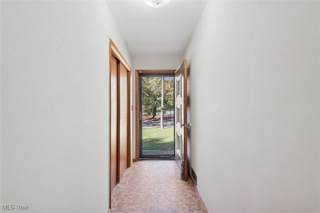 4601 W Ridgewood Drive, Parma, OH 44134