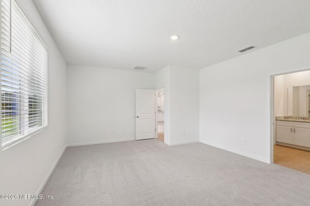 3018 HARDEN Drive, Jacksonville, FL 32218