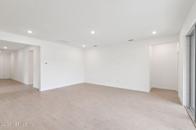 3018 HARDEN Drive, Jacksonville, FL 32218