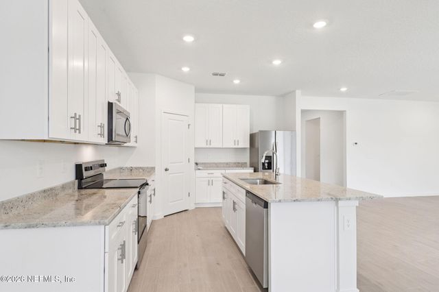 3018 HARDEN Drive, Jacksonville, FL 32218