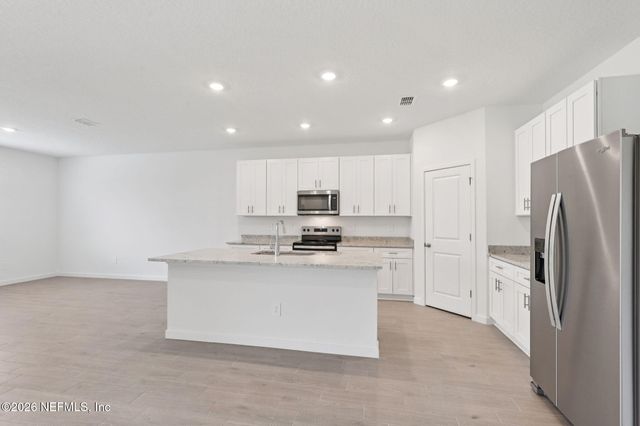 3018 HARDEN Drive, Jacksonville, FL 32218